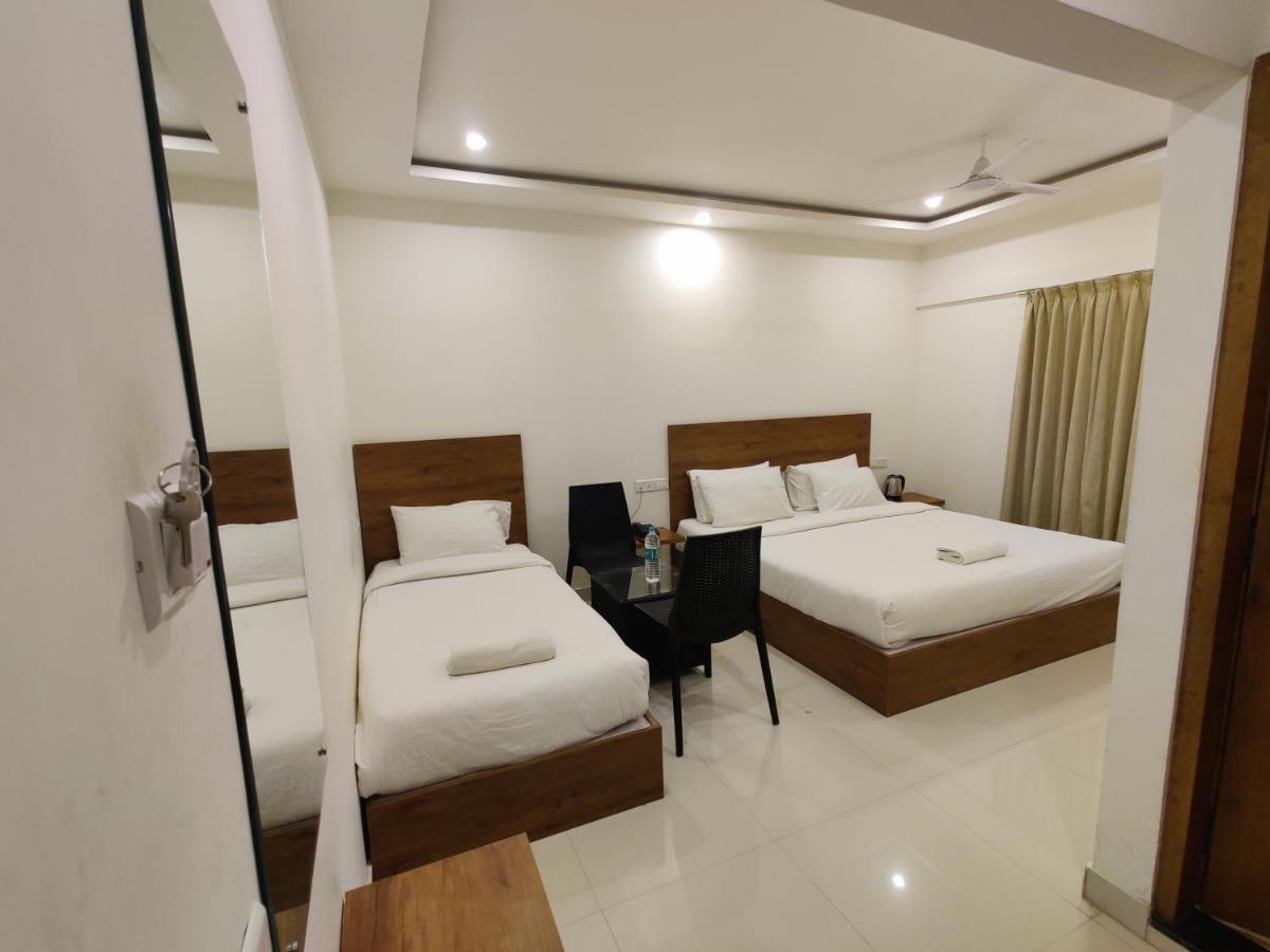 Hotel Airport City Dod Jala Bagian luar foto