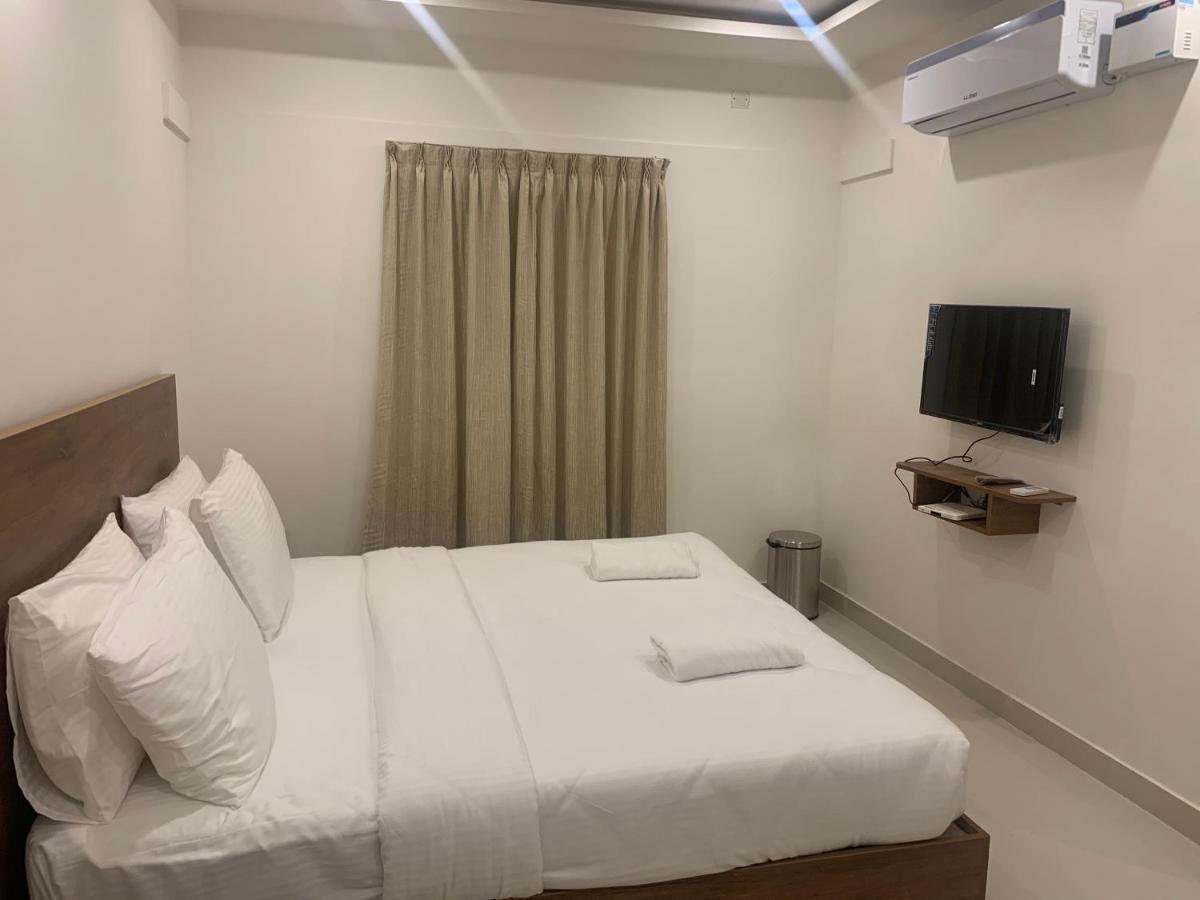 Hotel Airport City Dod Jala Bagian luar foto