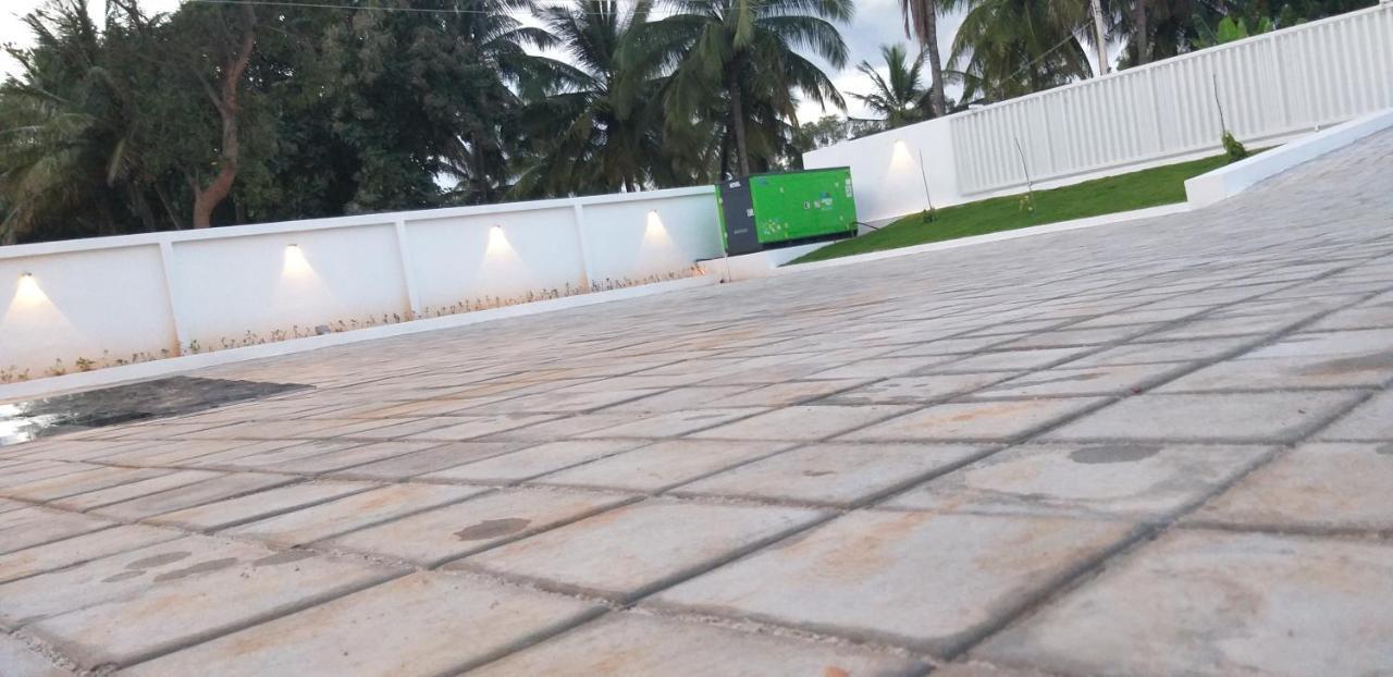 Hotel Airport City Dod Jala Bagian luar foto